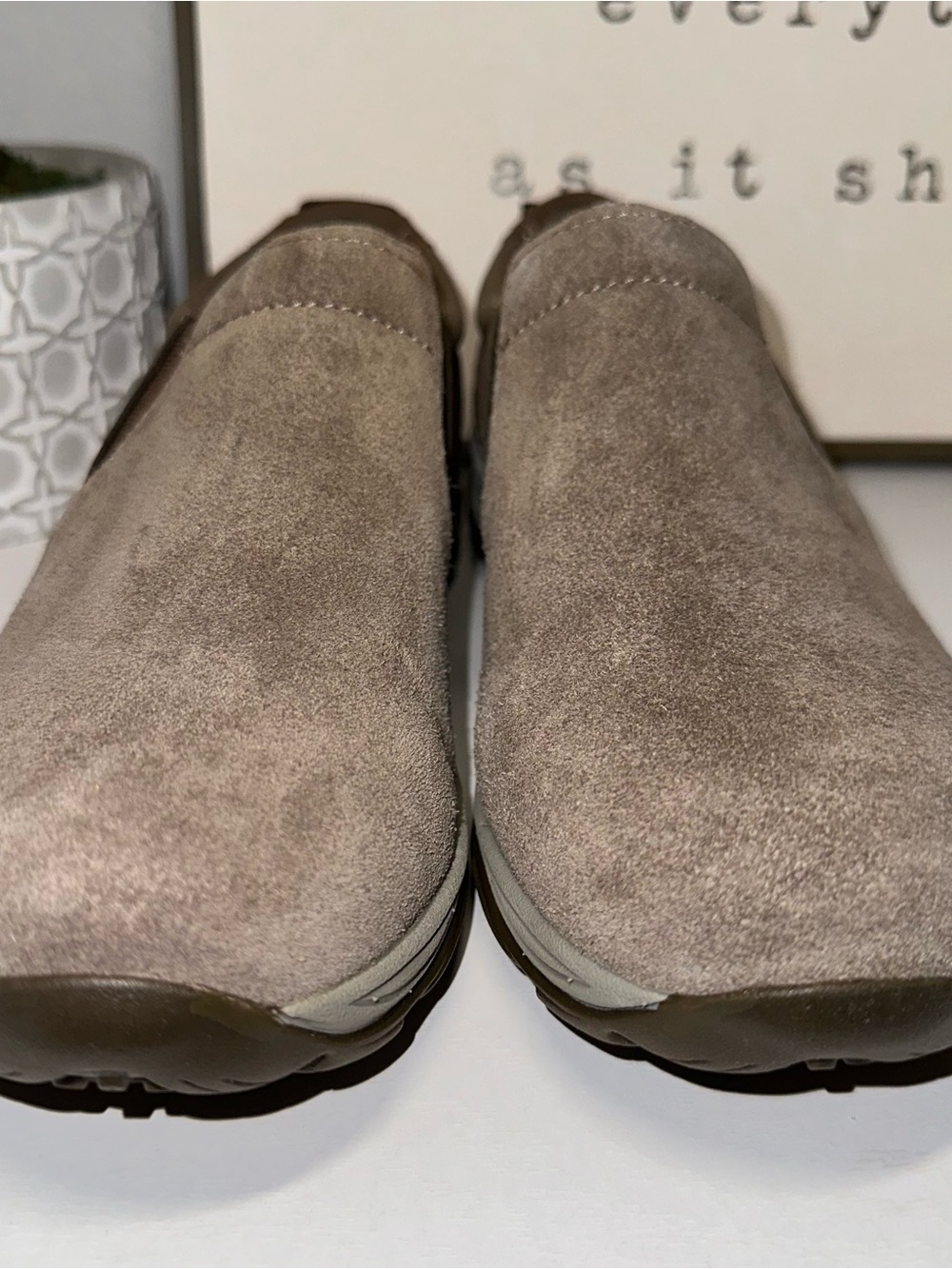 Easy Spirit Women’s Suede Slip-On Walking Shoes Taupe Size 9W New Without Tags - Picture 5 of 6